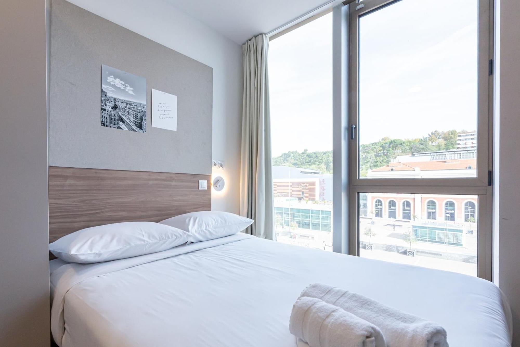 Hotel Nido Principe Pio Madrid Rum bild